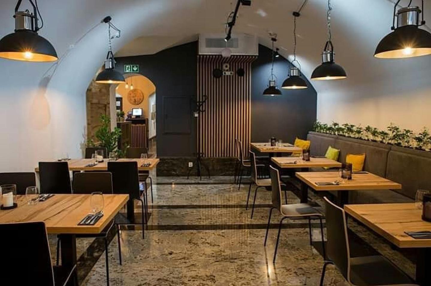 Discover Krakow Apartments - Lubomirskiego St - Classic & Modern - Near Main Station, Netflix And Ac Luaran gambar